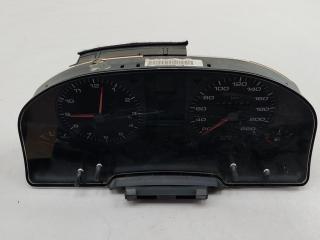 приборная панель Audi 80 B4 1994, 2.0 л., бензин, МКПП, красный, седан, 8A0919033CA