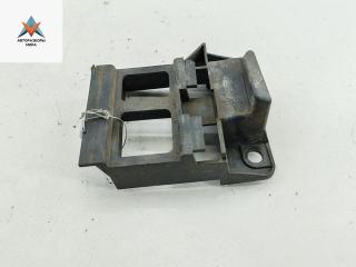 кронштейн переднего бампера Volkswagen Crafter 1 поколение 2007, 2.5 л., дизель, МКПП, белый, микроавтобус, 9068850163
