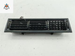 дефлектор обдува салона Volkswagen Transporter T4 1997, 2.4 л., дизель, МКПП, белый, микроавтобус, 7D1819703A