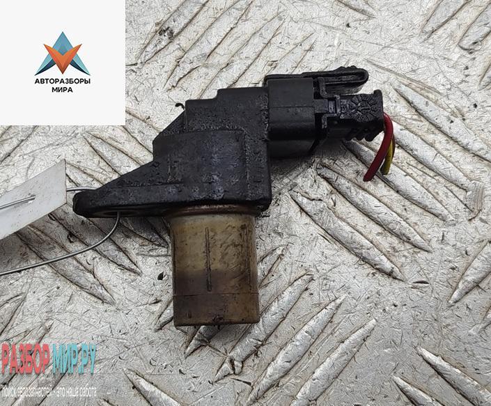 датчик распредвала Mercedes-Benz Vito-1 W638 1999, 2.2 л., дизель, МКПП, белый, микроавтобус, 0031539728 - фото №1