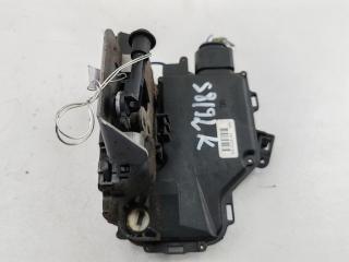 замок двери передней левой Audi A6 4B/C5 [рестайлинг] 2003, 2.5 л., дизель, МКПП, чёрный, универсал, 4B1837015G