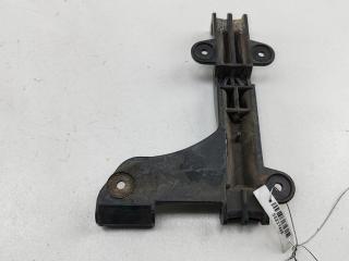 кронштейн заднего бампера Audi 80 8C/B4 1994, 1.6 л., бензин, МКПП, синий, универсал, 8A0807483