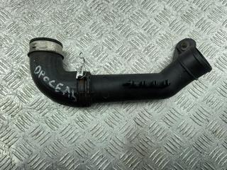патрубок интеркулера Volkswagen Caddy 2006, 1.9 л., дизель, МКПП, красный, фургон, 3C0145770B