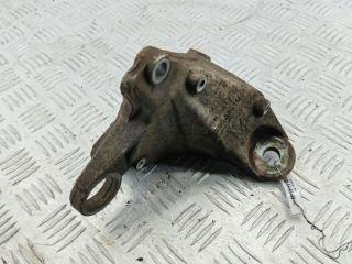 кронштейн КПП Volkswagen Passat B5 1997, 1.8 л., бензин, МКПП, синий, седан, 8D0399114S