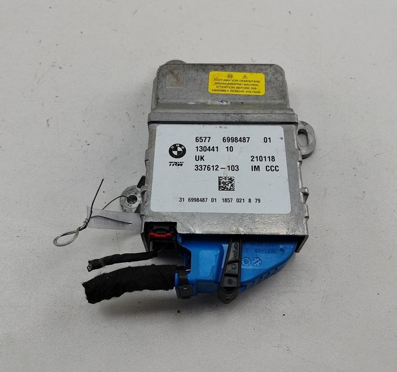 блок AirBag Mini Cooper/One 3 (F55/F56, 2018, 1.5 л., бензин, МКПП, серый, хетчбэк 3 дв., 6998487