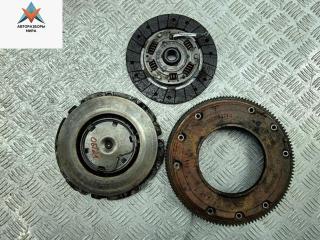 маховик Volkswagen Bora 1 поколение 1999, 1.6 л., бензин, МКПП, чёрный, универсал, 027105273D
