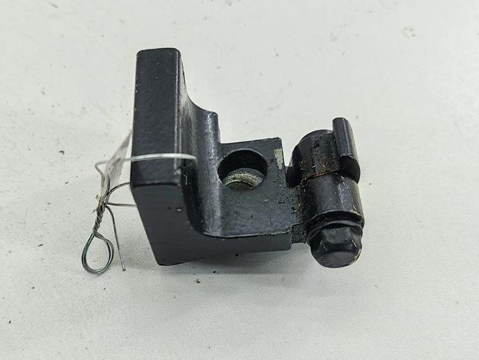 петля двери Volkswagen Touareg 2005, чёрный, внедорожник 5 дв., 7L0833401A