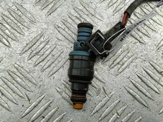 форсунка Audi 80 8C/B4 1991, 2.0 л., бензин, МКПП, серый, седан, 037906031C