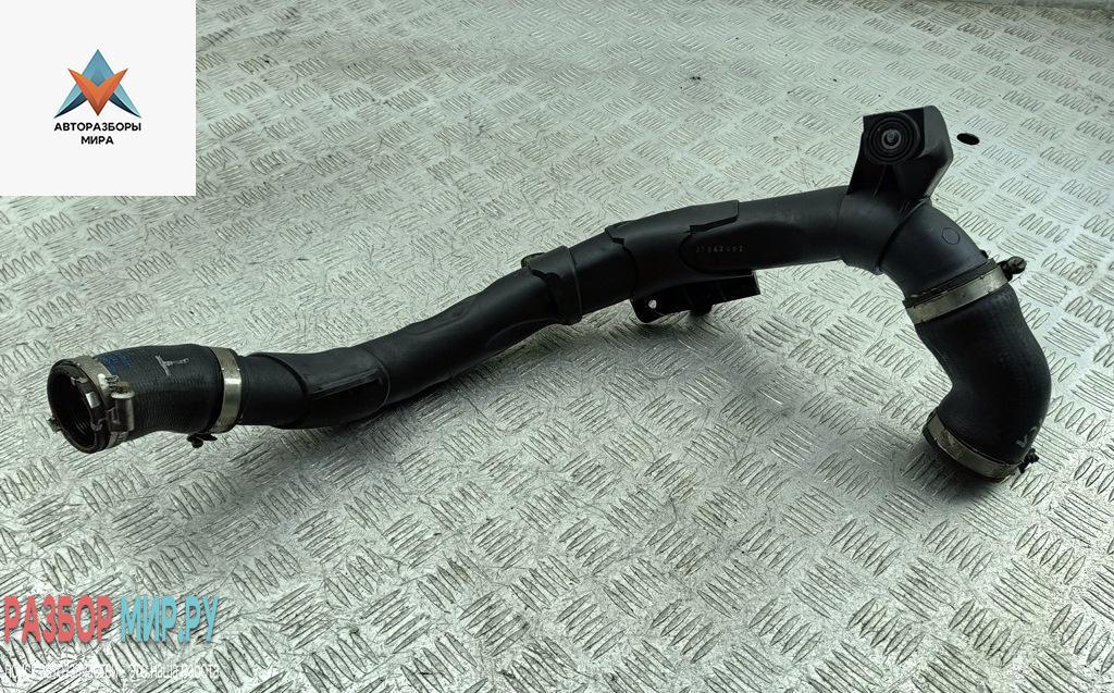 патрубок турбины Volkswagen Golf 6 поколение 2010, 1.6 л., дизель, 1K0145838AF, 1K0145840AA, 1K0145828T - фото №1