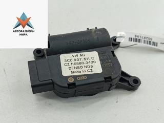 моторчик заслонки печки Volkswagen Passat B6 2008, 2.0 л., дизель, АКПП, серый, универсал, 3C0907511C