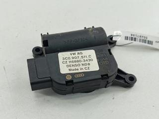 моторчик заслонки печки Volkswagen Passat B6 2008, 2.0 л., дизель, АКПП, серый, универсал, 3C0907511C