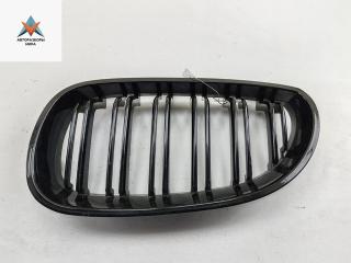 решетка радиатора BMW 5 серия E60/E61 2006, чёрный, универсал