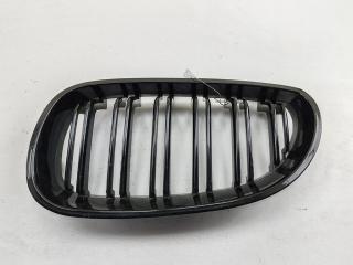 решетка радиатора BMW 5 серия E60/E61 2006, чёрный, универсал