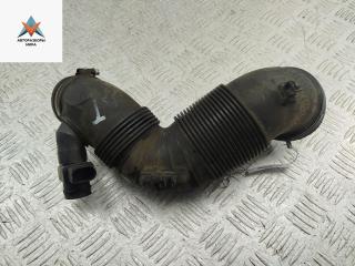 патрубок воздушного фильтра Skoda Yeti 1 поколение 2010, 2.0 л., дизель, 3C0129654Q