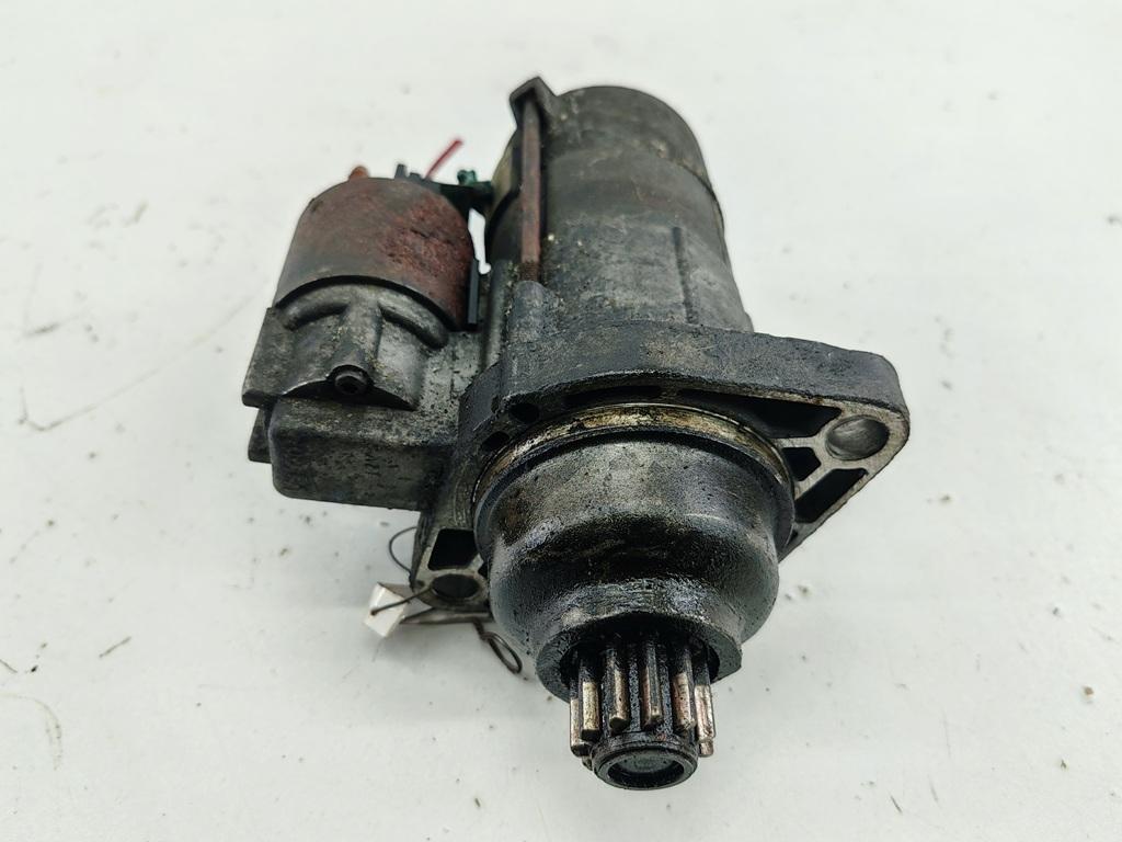 стартер Volkswagen Passat B6 2007, 2.0 л., дизель, МКПП, чёрный, универсал, 02M911023N