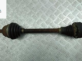 полуось передняя левая (приводной вал, ШРУС) Volkswagen Golf 3 поколение 1993, 1.8 л., бензин, МКПП, красный, хетчбэк 5 дв.