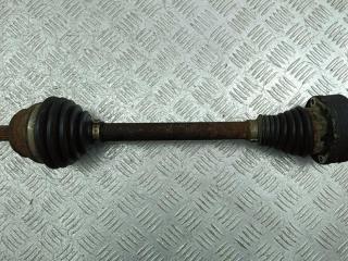 полуось передняя левая (приводной вал, ШРУС) Volkswagen Golf 3 поколение 1993, 1.8 л., бензин, МКПП, красный, хетчбэк 5 дв.