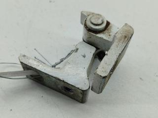 петля двери Volkswagen Tiguan 2008, белый, внедорожник 5 дв., 5N0831402A