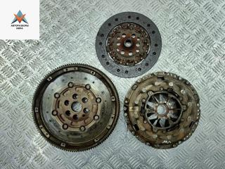 маховик Volkswagen Passat B6 2006, 2.0 л., бензин, МКПП, серый, седан