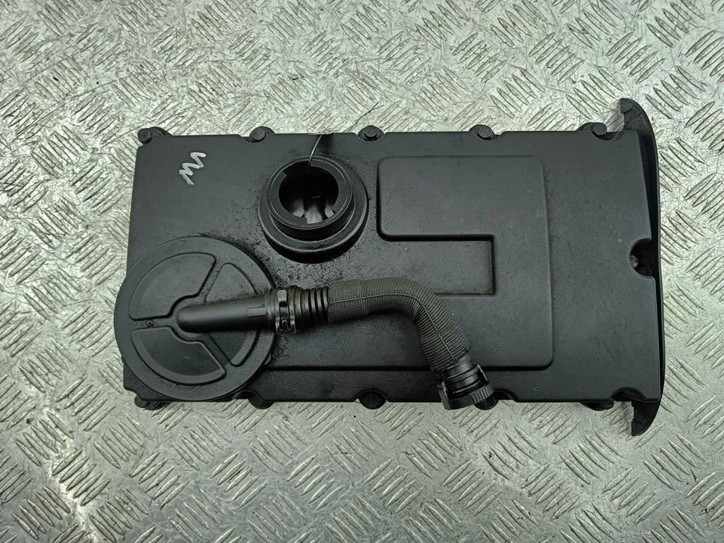 клапанная крышка Volkswagen Touran 2003, 2.0 л., дизель, 03G103475