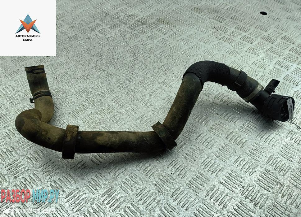 патрубок радиатора Volkswagen Touareg 1 поколение 2006, 3.0 л., дизель, 7L6122291H, 7L6122101L - фото №1