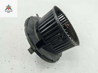 моторчик печки Volkswagen Caddy 3 поколение 2005, 2.0 л., дизель, МКПП, белый, фургон, 1K1819015