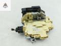 замок двери передней правой Volkswagen Passat B6 2005, 2.0 л., дизель, АКПП, серый, универсал, 3C1837016A - фото №2