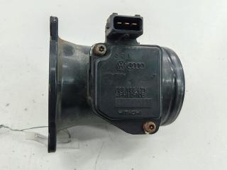 Расходомер (измеритель потока воздуха) Volkswagen Passat B5 1997, 1.8 л., бензин, МКПП, синий, седан, 058133471