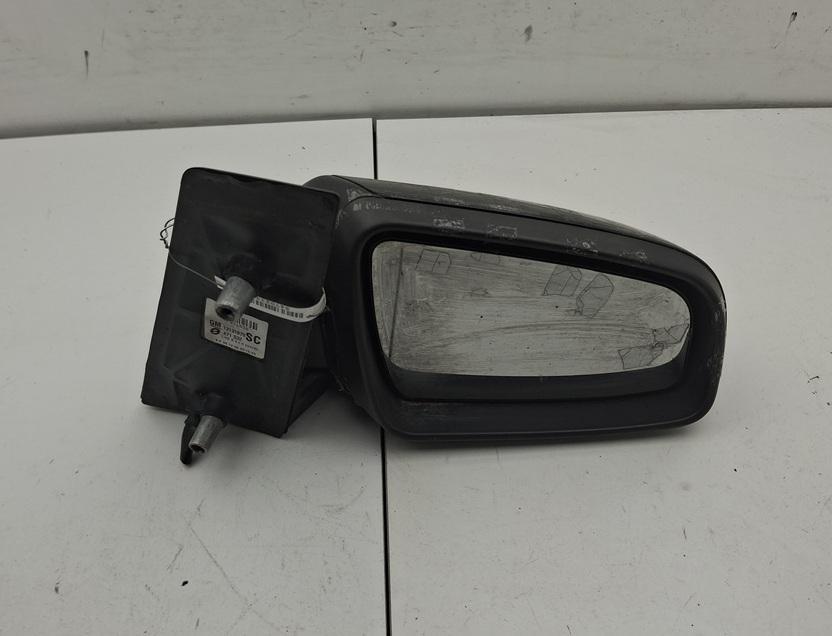 зеркало правое Opel Zafira B 2006, 1.9 л., дизель, АКПП, чёрный, минивэн, 13131970