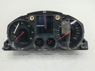 приборная панель Volkswagen Passat B6 2005, 2.0 л., дизель, АКПП, серый, универсал