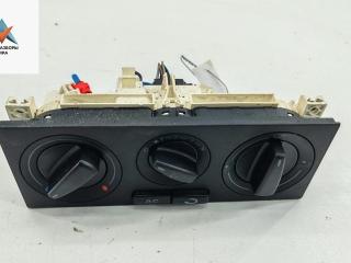 блок управления печки / климат-контроля Volkswagen Passat B5 1999, 1.6 л., бензин, МКПП, серый, универсал, 1J0820045C