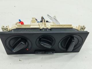 блок управления печки / климат-контроля Volkswagen Passat B5 1999, 1.6 л., бензин, МКПП, серый, универсал, 1J0820045C