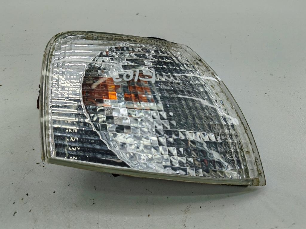 Поворотник (указатель поворота) правый Volkswagen Passat B5 1999, 1.6 л., бензин, МКПП, серый, универсал, DEPO
