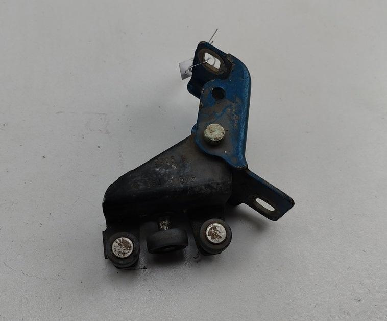 ролик двери сдвижной Renault Kangoo I 2005, 1.2 л., бензин, МКПП, зелёный, фургон, 354548K
