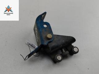 ролик двери сдвижной Renault Kangoo 1 поколение [рестайлинг] 2005, 1.2 л., бензин, МКПП, зелёный, фургон, 303512K