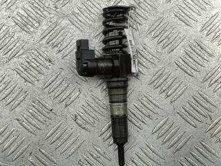 форсунка Volkswagen Passat B6 2007, 2.0 л., дизель, МКПП, чёрный, универсал, 030130073T