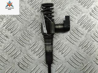 форсунка Volkswagen Passat B6 2007, 2.0 л., дизель, МКПП, чёрный, универсал, 030130073T
