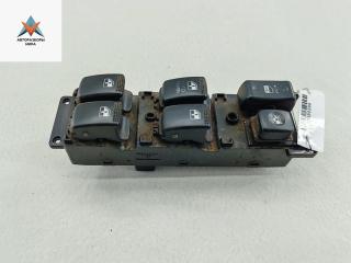блок управления стеклоподъемниками Kia Rio 2 поколение [рестайлинг] 2009, 1.4 л., бензин, МКПП, красный, хетчбэк 5 дв., 935701G2121