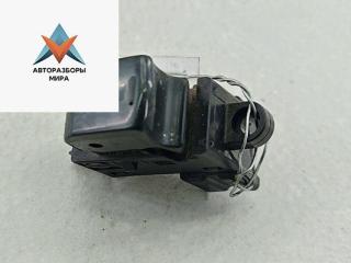 кнопка стеклоподъемника переднего правого Nissan Note E11 2006, 1.4 л., бензин, МКПП, серый, хетчбэк 5 дв.