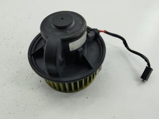 моторчик печки Audi 80 8C/B4 1992, 2.0 л., бензин, МКПП, красный, седан, 893819021