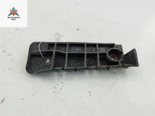 крепление ( кронштейн ) крыла Audi A4 B6 2004, универсал, 8E0807284A