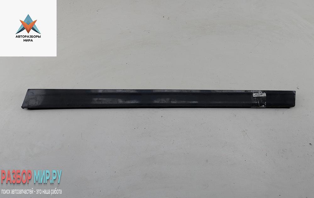молдинг двери передней правой Audi A6 4F/C6 2004, 2.0 л., дизель, МКПП, чёрный, седан - фото №1