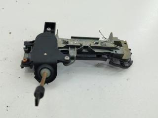 Корпус (держатель) ручки двери передней левой Audi A4 B6 2004, 2.0 л., бензин, МКПП, чёрный, универсал