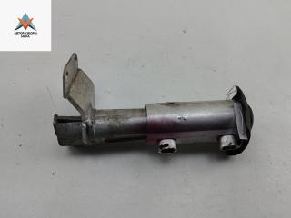 кронштейн заднего бампера Audi 80 8C/B4 1994, 2.0 л., бензин, МКПП, красный, седан, 8A0807331E