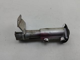 кронштейн заднего бампера Audi 80 8C/B4 1994, 2.0 л., бензин, МКПП, красный, седан, 8A0807331E