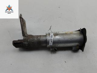 кронштейн заднего бампера Audi 80 8C/B4 1994, 2.0 л., бензин, МКПП, красный, седан, 8A0807332E