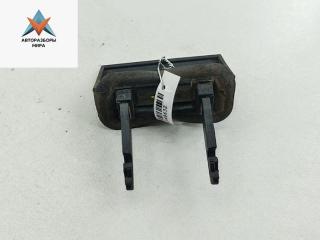 кнопка открытия багажника Audi A6 4B/C5 [рестайлинг] 2002, 2.4 л., бензин, АКПП, чёрный, универсал, 4B0827776B