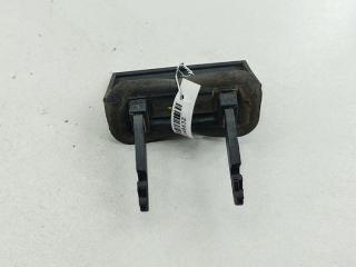 кнопка открытия багажника Audi A6 4B/C5 [рестайлинг] 2002, 2.4 л., бензин, АКПП, чёрный, универсал, 4B0827776B