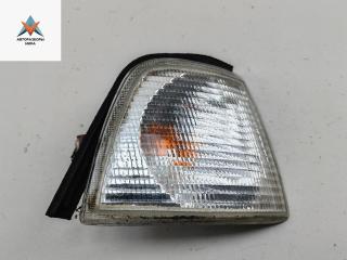 Поворотник (указатель поворота) правый Audi 80 8C/B4 1994, 2.0 л., бензин, МКПП, красный, седан