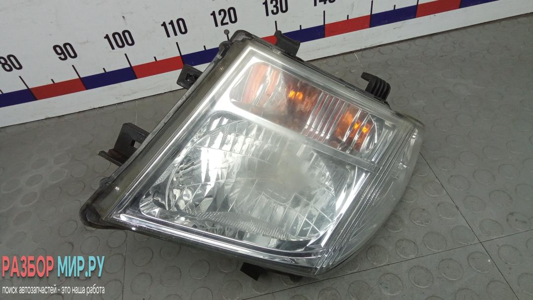 фара левая Nissan Pathfinder R51 2008, 2.5 л., дизель, МКПП, внедорожник 5 дв., 26060EB30D - фото №1